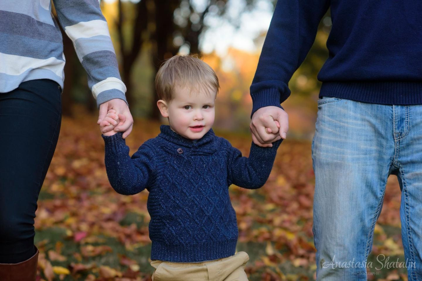 Autumn family photographer Roseville, Rocklin, Sacramento, granite bay Folsom. Family photographer in Roseville, Rocklin, Folsom, Sacramento