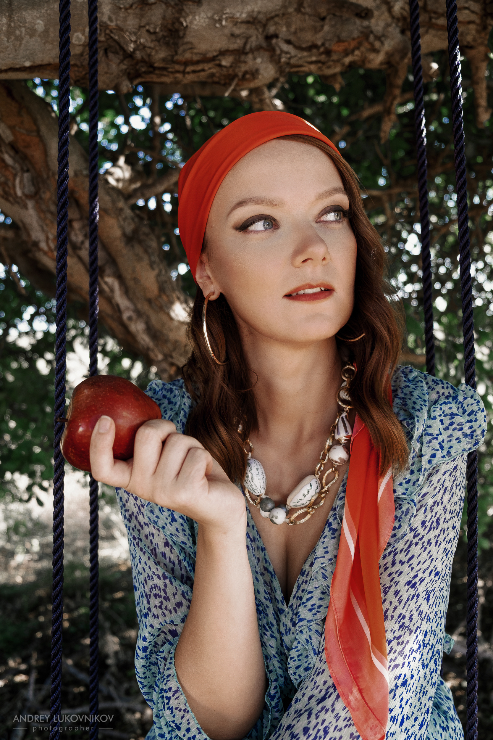 Фотосессия на качелях