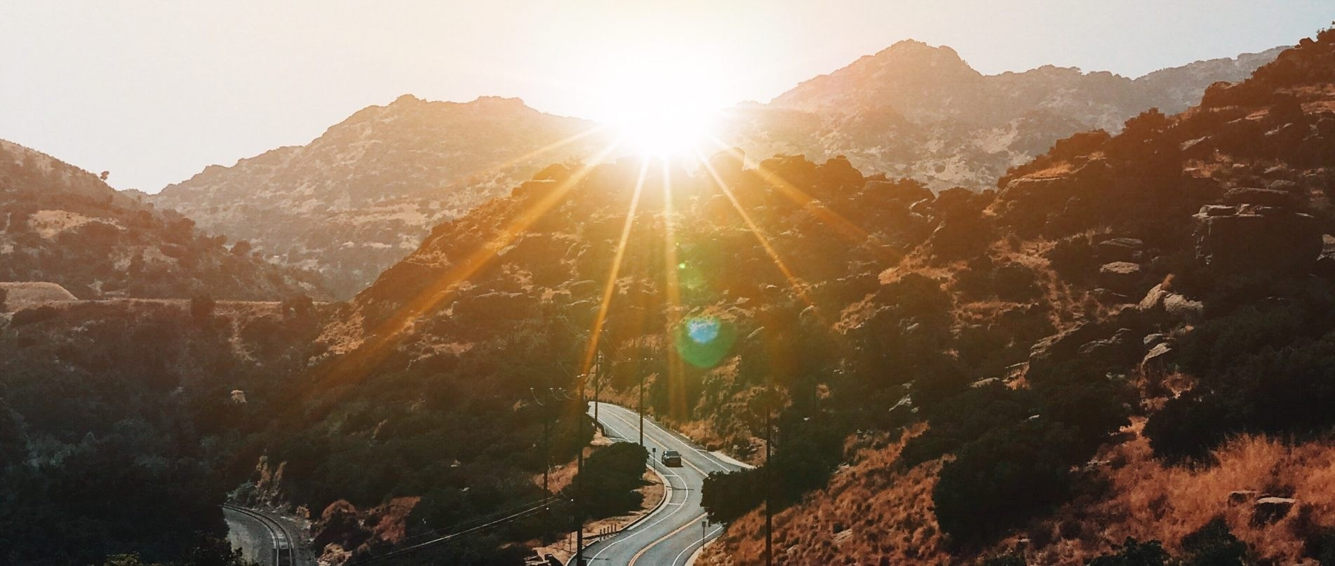 Return to Yourself Weekend — женский ретрит в Лос-Анджелесе | 22–24 февраля 2026. About you club | Женский клуб | Встречи | Ретриты 📍 Лос Анджелес