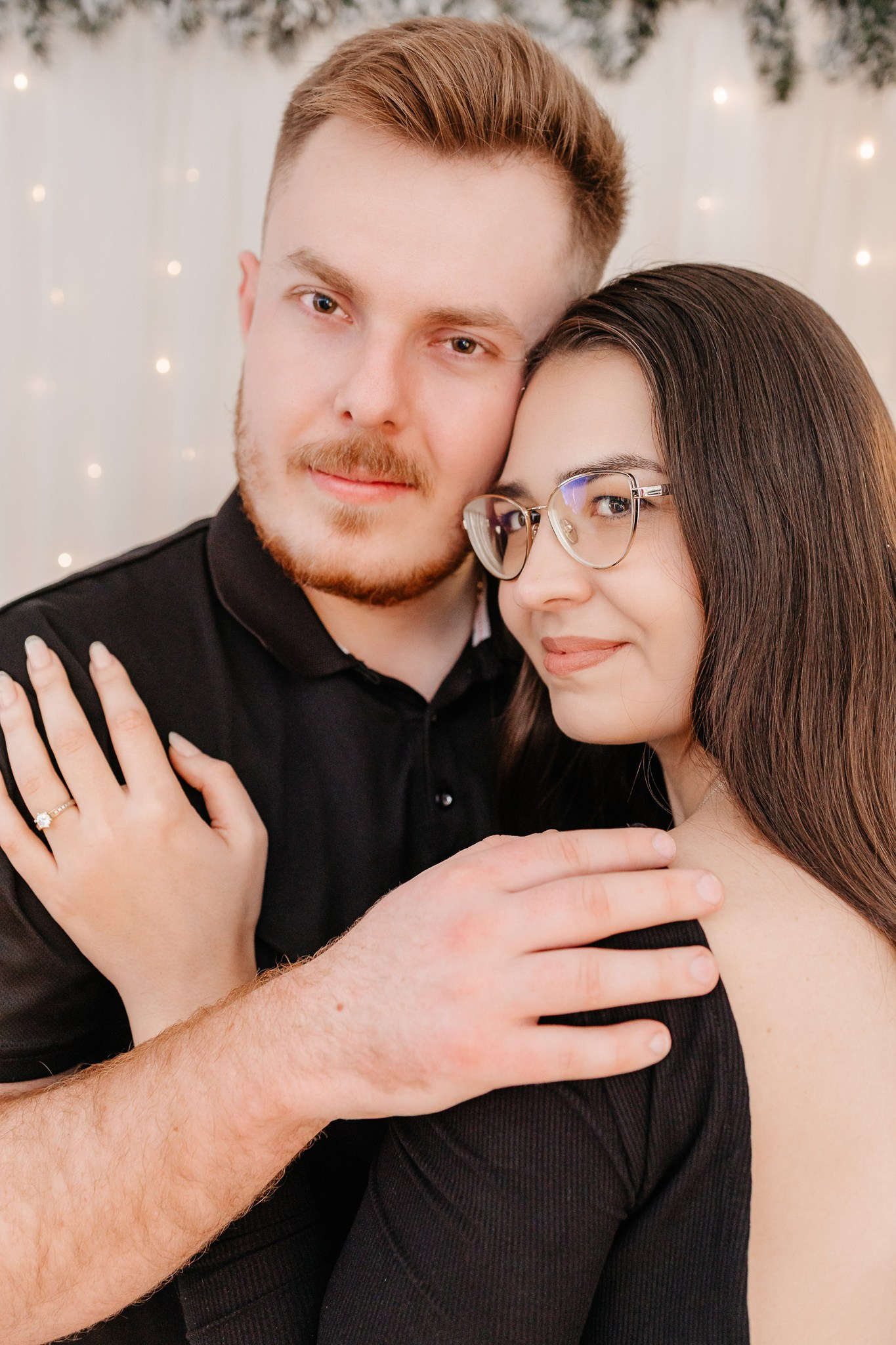 Ședințe Foto Crăciun 2025 Piatra Neamț | Fotografii de Sărbători | FotoACTIV. Fotograf Profesionist Piatra Neamț, Roman, Târgu Neamț, Bicaz, Neamț | Studio, Nuntă, Botez, Eveniment | FotoACTIV