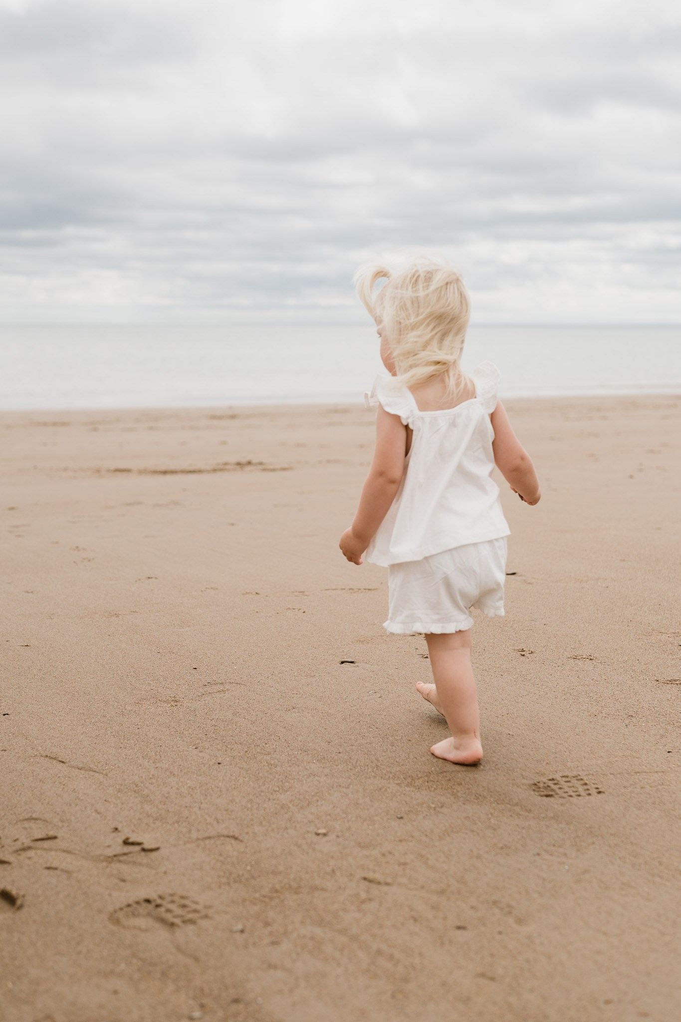 Outdoor Family. Newborn & Family Photographer