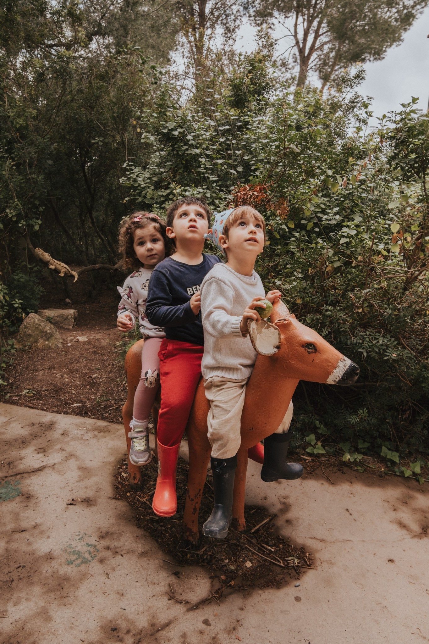 Cumpleaños infantil en la granja. Fotografía profesional en Calafell - Elena Medvedeva