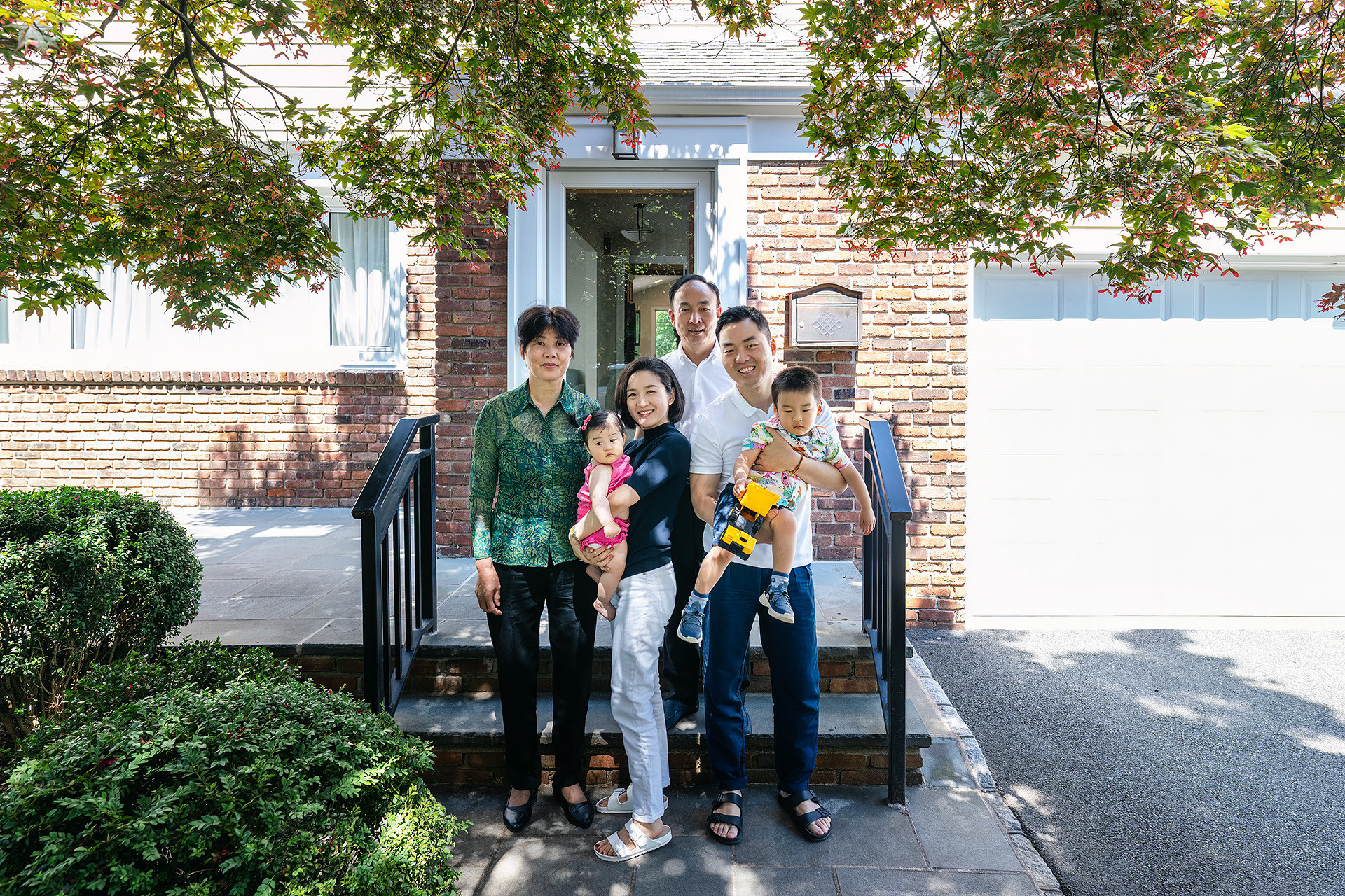 Best Wedding Photographer NYC | Emin Kuliyev | Top 10 Worldwide | Candid & Documentary Style | Prices in Manhattan & New York City. Emin Kuliyev — Award-Winning Wedding Photojournalist NYC & USA | Best Wedding Photographer Known for Candid, Timeless Moments