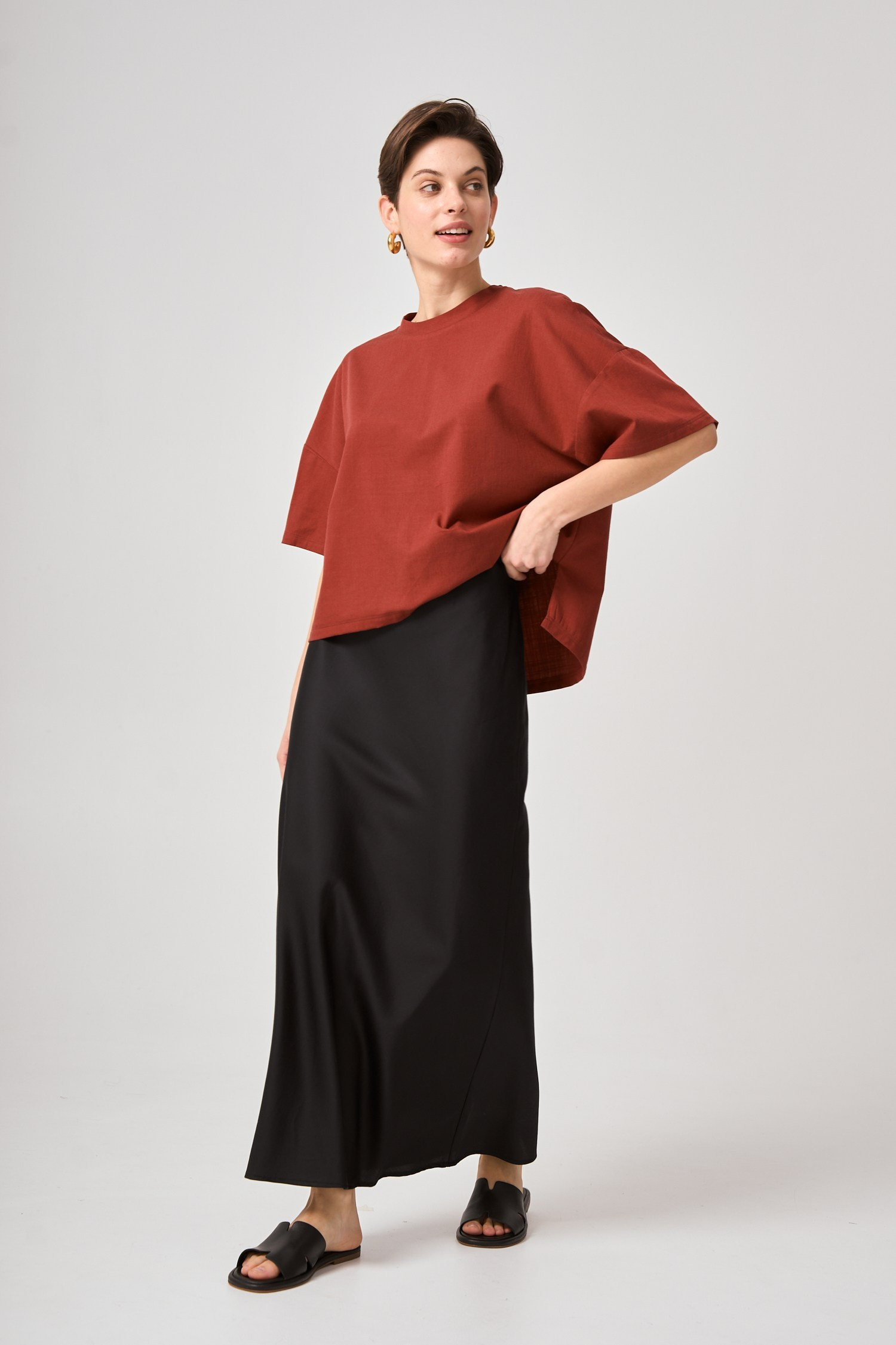 FASHION. Fashion and advertising photographer Alina Mikhalkovich Dubai