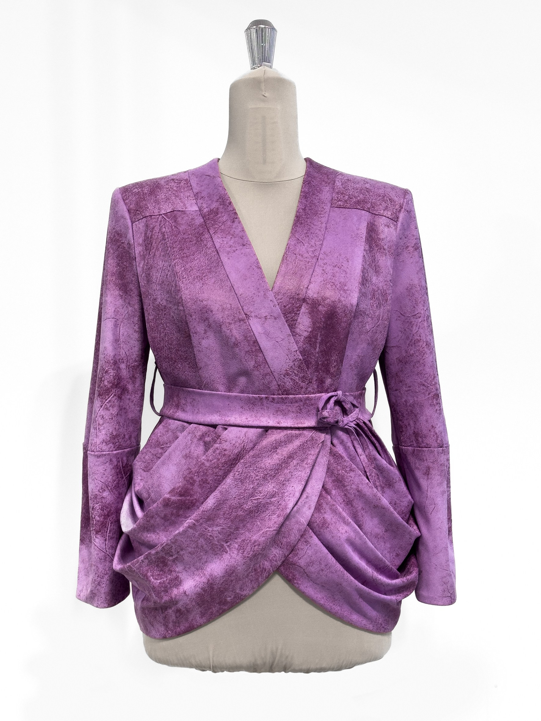 Designer vestimentar: elaborarea, proiectarea și confectionare…