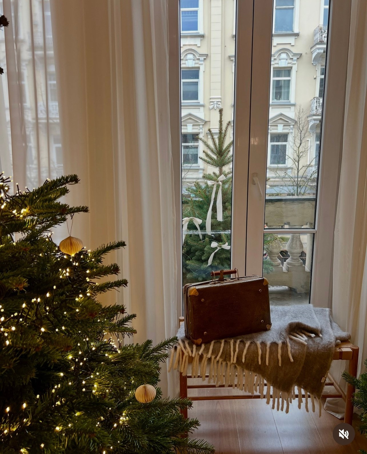 Christmas Photo Studios in Vilnius: Top Studios for Holiday Photoshoots. Framed by Evelina | Destination Wedding Photographer from Lithuania | Europe