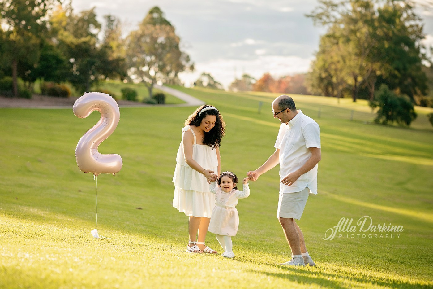 Outdoor Family Photography in Sydney | Liliya’s 2nd Birthday