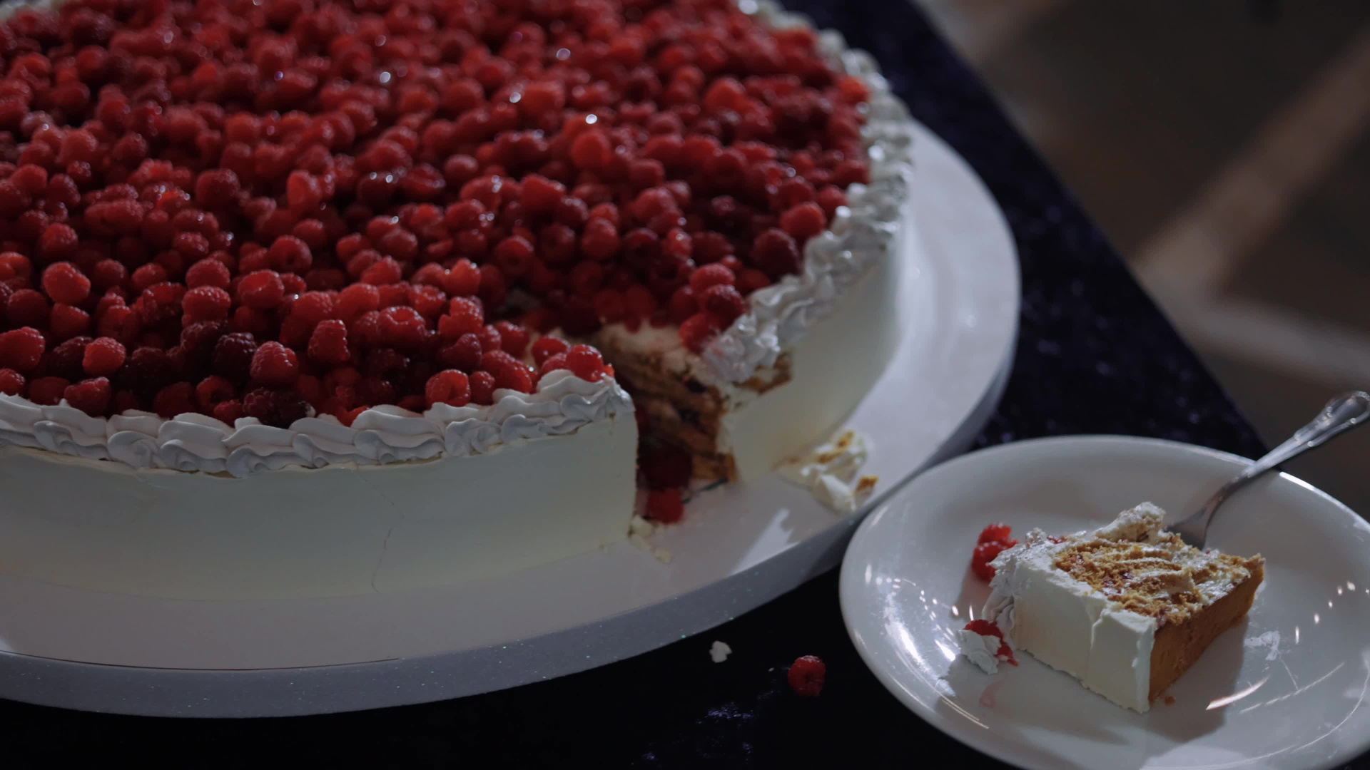 Весільний фільм, кліп, рілз, вінчання. Відеограф на весілля Одеса Київ Маковей Дарʼя свадебный видеограф