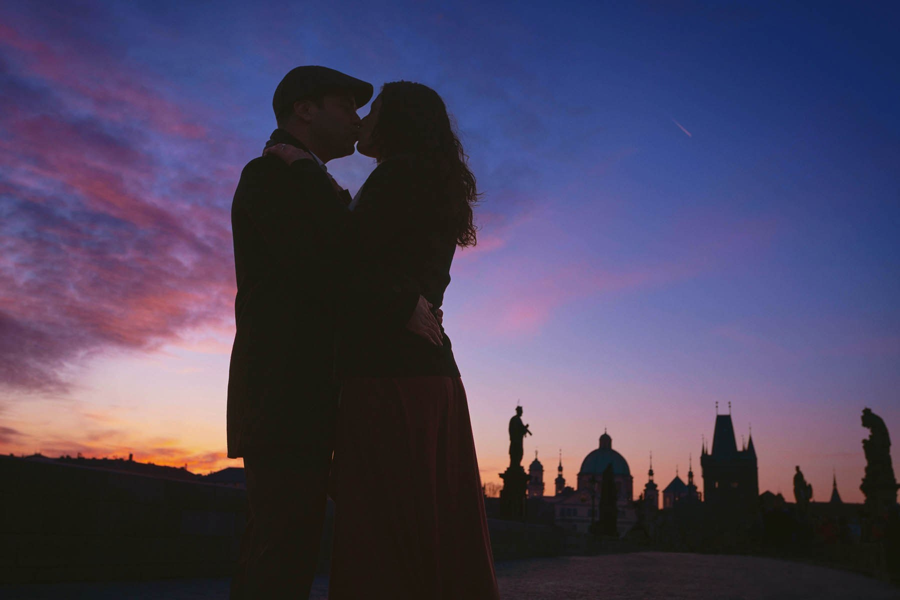 Aimee & Jonathan Sunrise Proposal on Charles Bridge, Prague | Engagement Photographer Prague