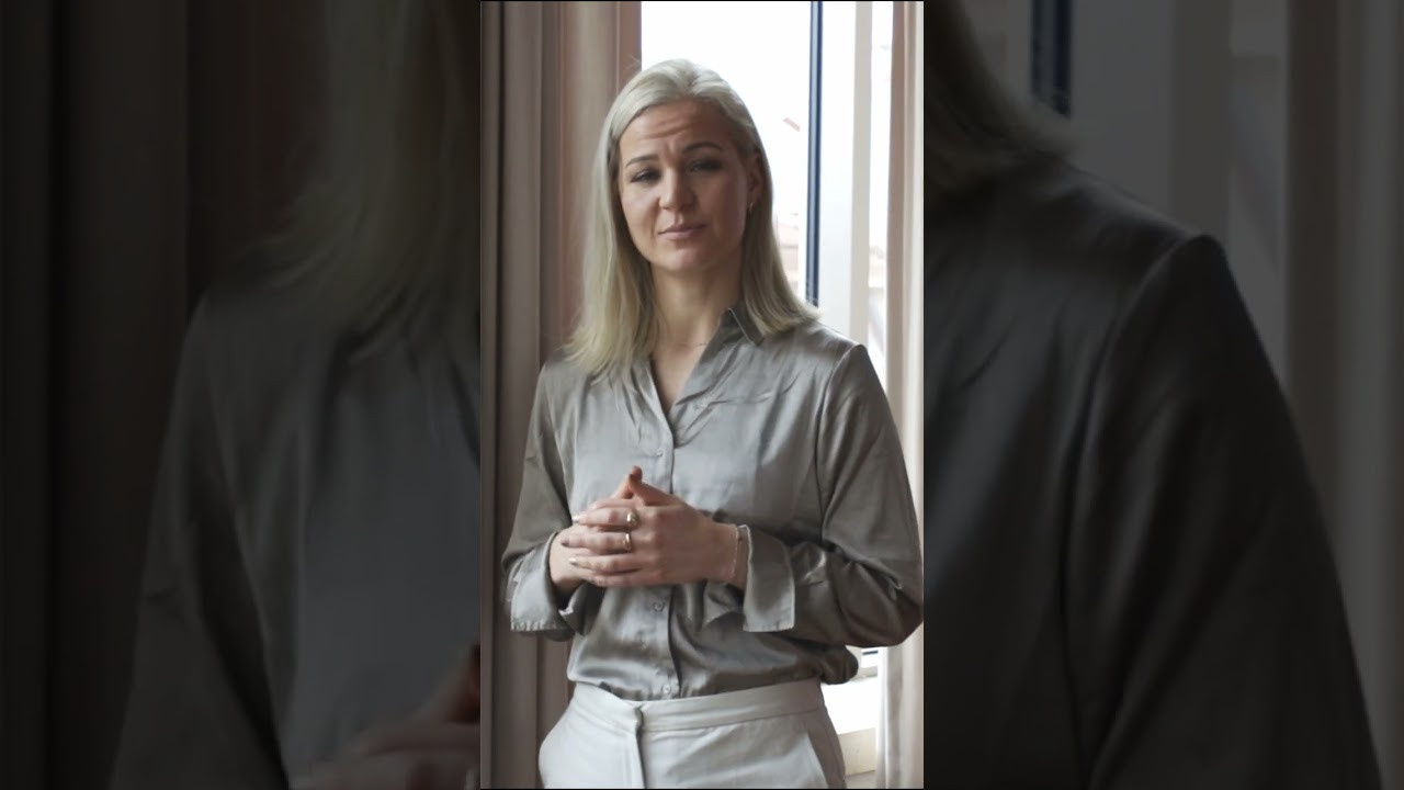 Audiovizuální tvorba - kameramanka Praha. Dana Lišková — Empatická fotografka | Introspektivní umělkyně | Neurodivergentní koučka| Zakladatelka Artepy.cz