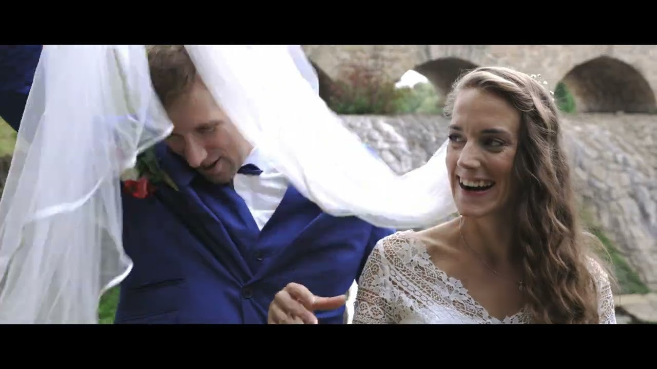 Audiovizuální tvorba - kameramanka Praha. Dana Lišková — Empatická fotografka | Introspektivní umělkyně | Neurodivergentní koučka| Zakladatelka Artepy.cz