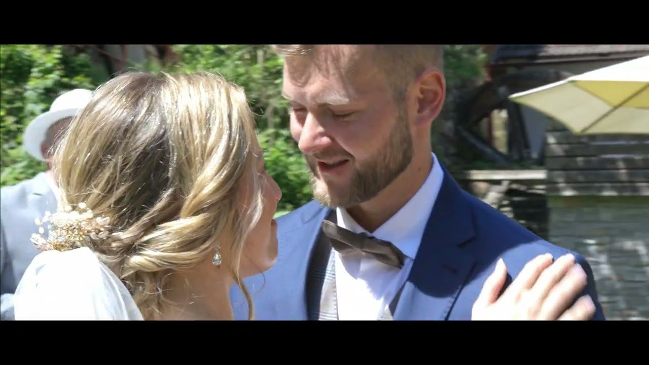 Audiovizuální tvorba - kameramanka Praha. Dana Lišková — Empatická fotografka | Introspektivní umělkyně | Neurodivergentní koučka| Zakladatelka Artepy.cz