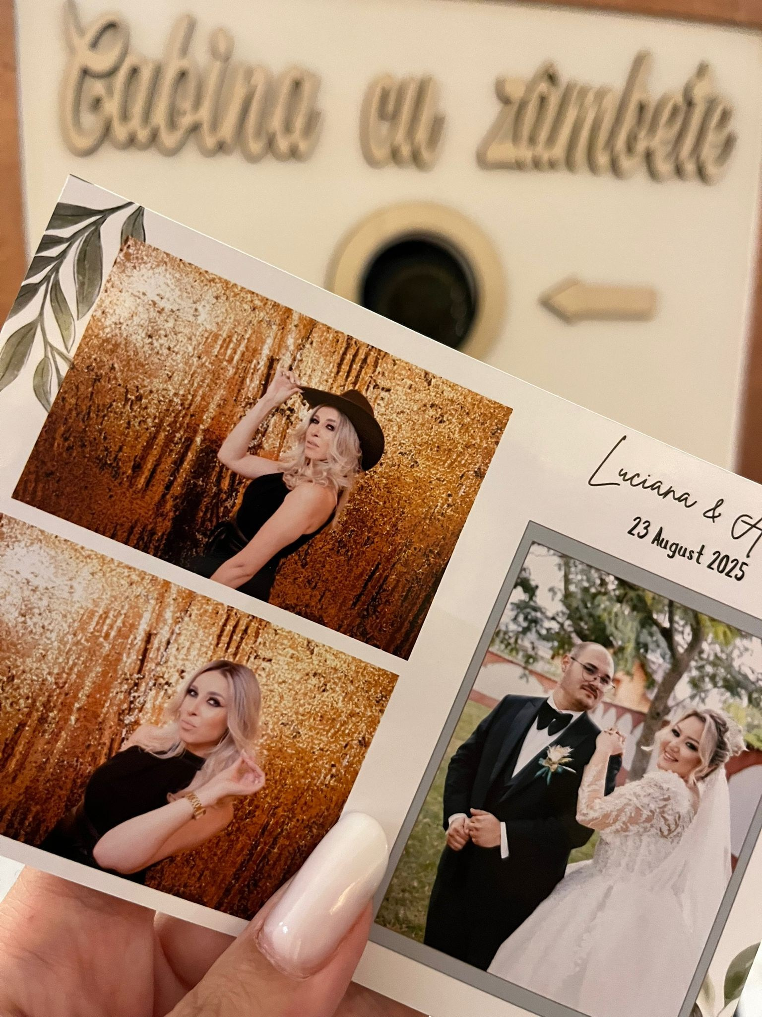 Cabina foto - Cabina cu Zâmbete. Bogdan Vancea | Fotograf Nunta | Fotograf Botez |