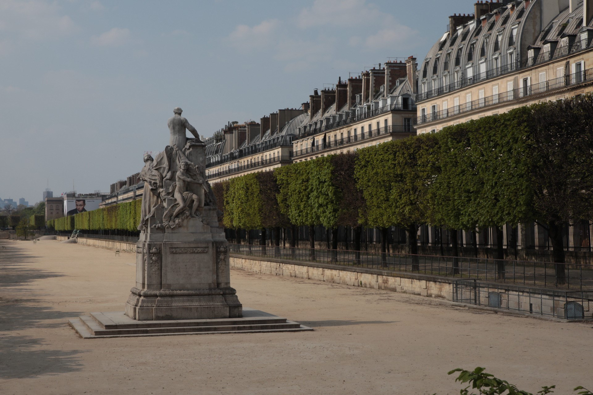PARIS. Photographe Karen Tatevosian