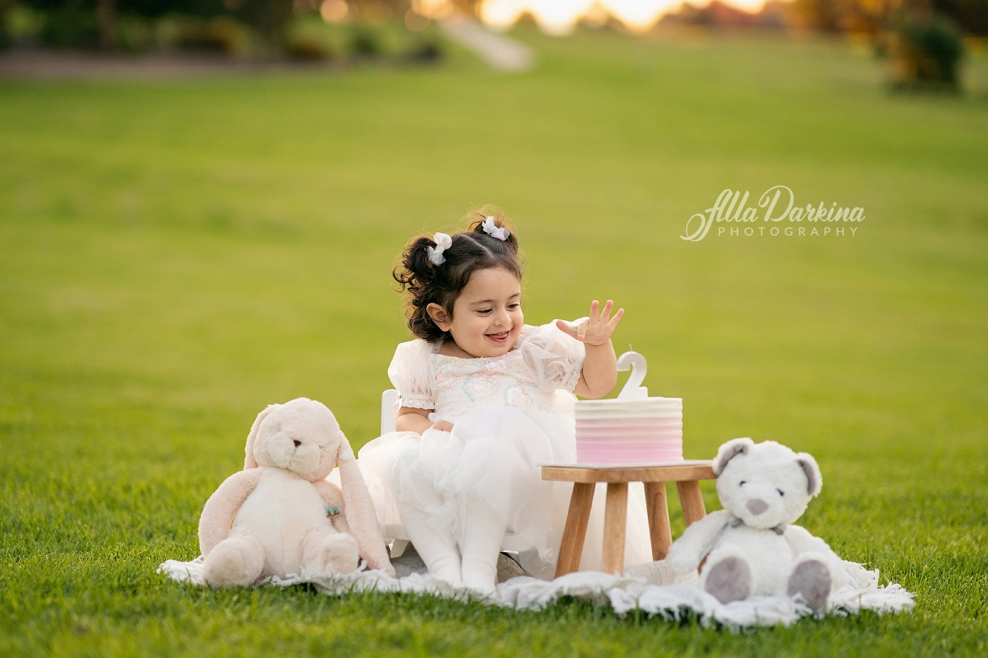 Outdoor Family Photography in Sydney | Liliya’s 2nd Birthday