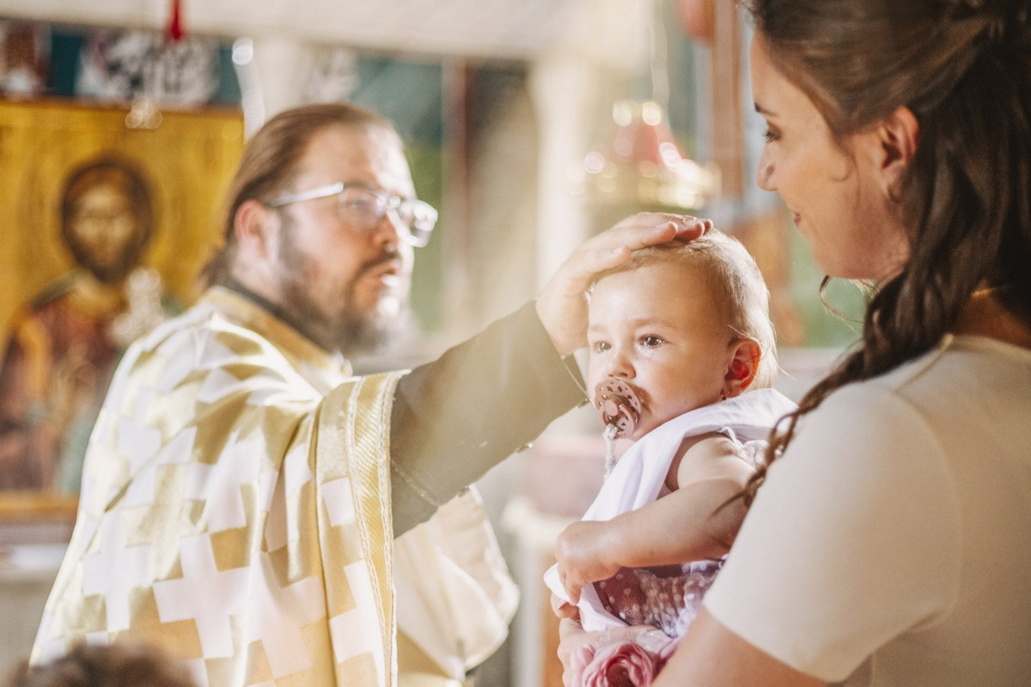 FOTOGRAFISANJE KRŠTENJA. Fotografi iz Backog Petrovca David i Andrea Stojanovic