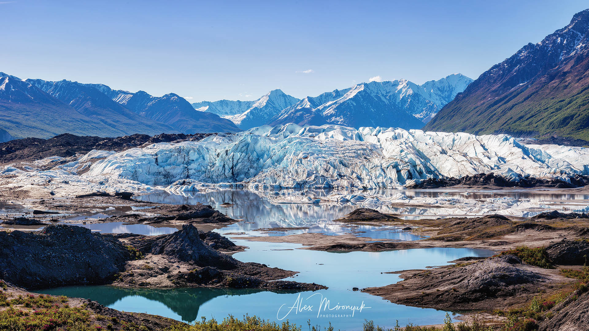 Magnificent Ice. Alaska on RV. Pet, Senior, Landscape, portrait studio, photographer in Miami and Sou