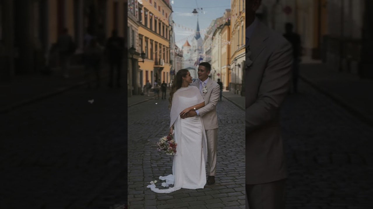 Reels filmēšana kāzu dienā