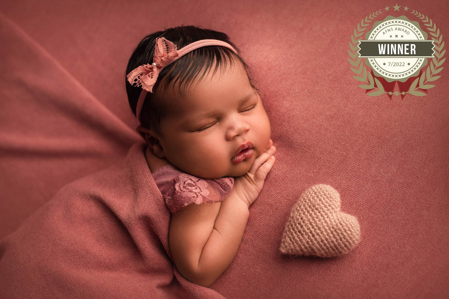 Ottawa Newborn and Baby Newborn Photographer Elena Helali