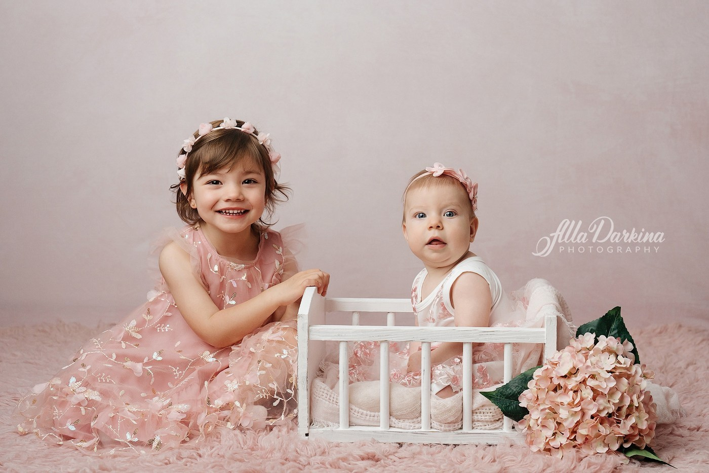 Mother’s Day SPECIAL OFFER. Newborn and family photographer. Hills District. Sydney