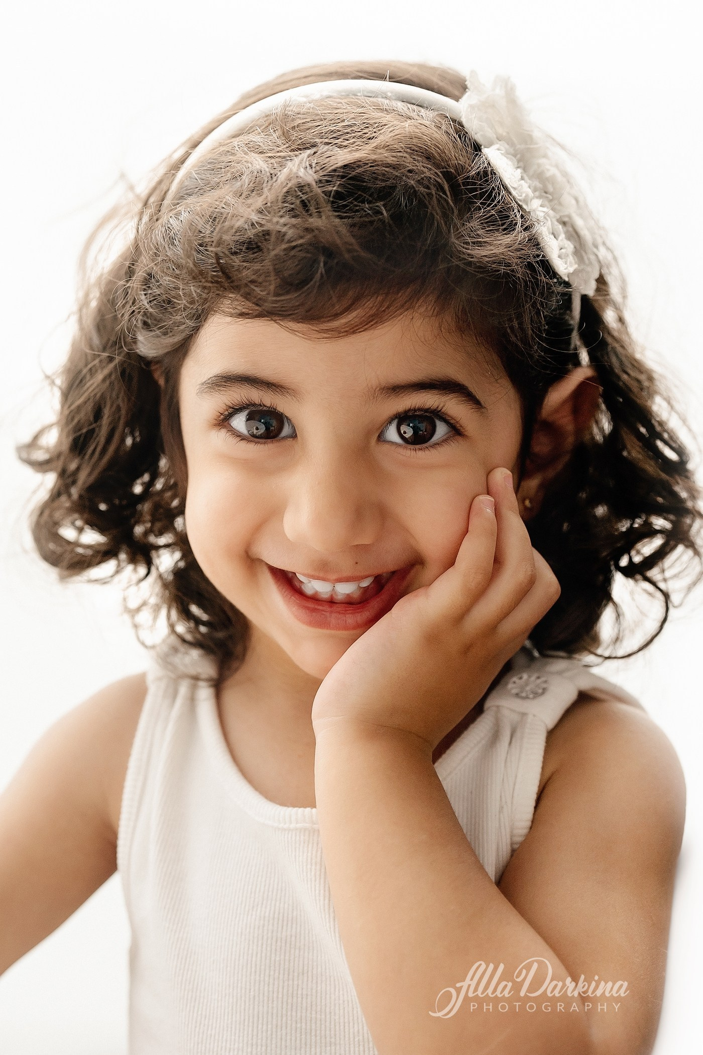 Mother’s Day SPECIAL OFFER. Newborn and family photographer. Hills District. Sydney