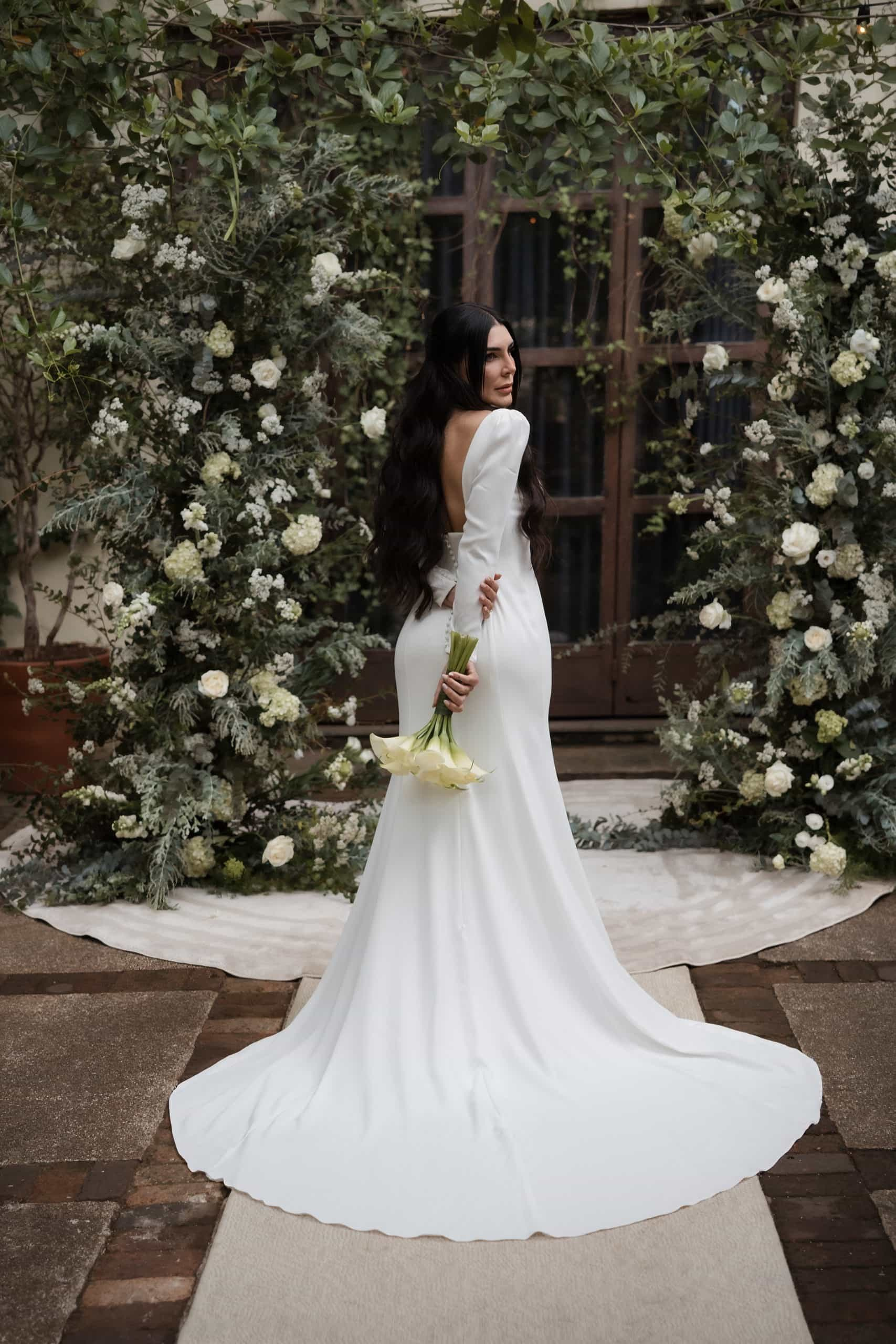 Na Edu e Josi Fotografia, a fotografia documental é o coração do nosso trabalho. As fotos de casamento são criadas com sensibilidade, captando conexões reais e transformando momentos em memórias eternas.