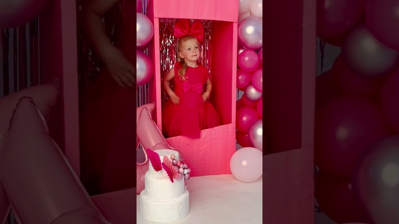 Mini-fotografering i Barbie-stil för flickor från 1 till 6 år. Axlundphotography.se