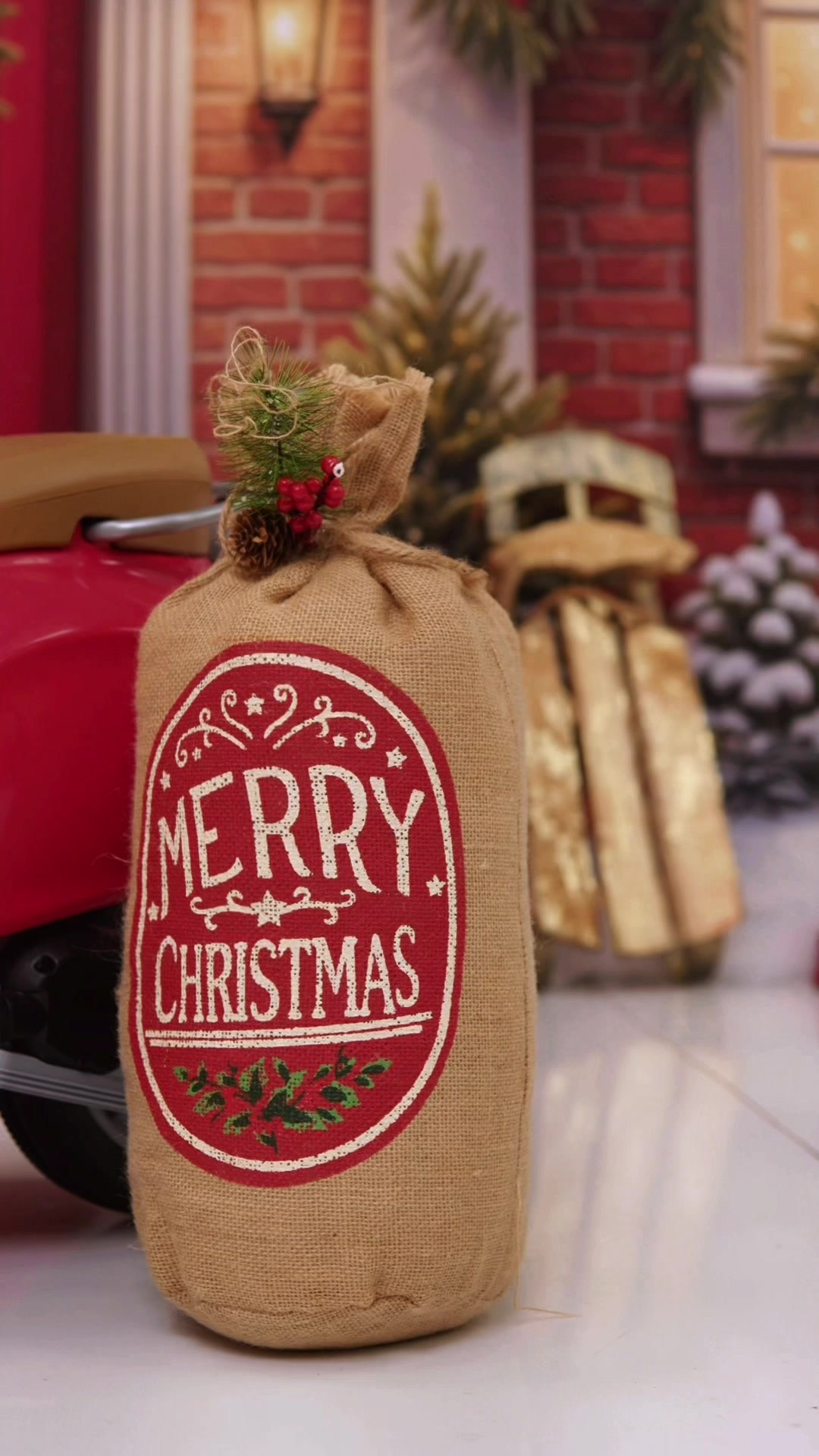 Professional family, maternity & newborn photographer in North Charleston, SC, creating timeless portraits