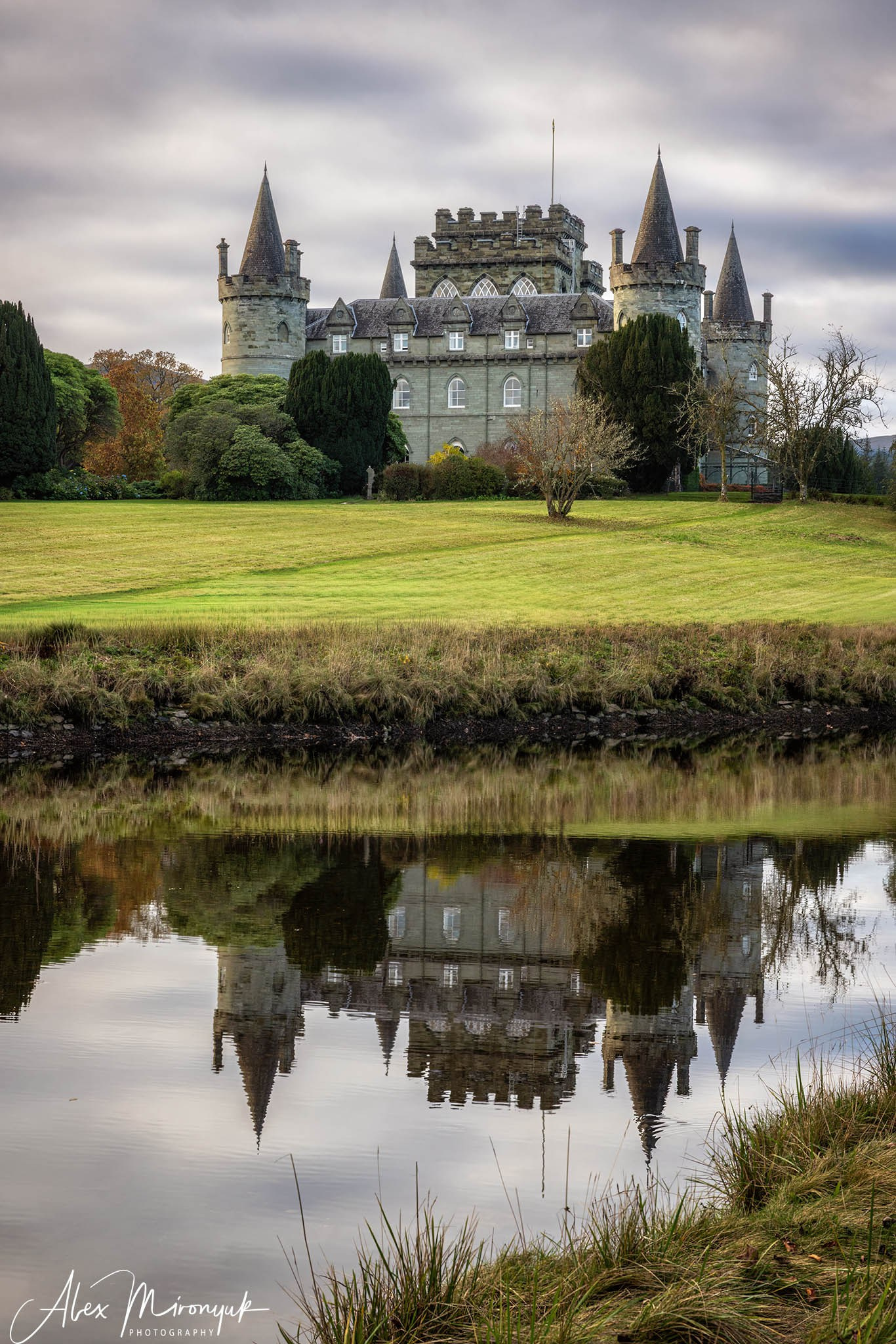 Scotland’s Highlands. Pet, Senior, Landscape, portrait studio, photographer in Miami and Sou