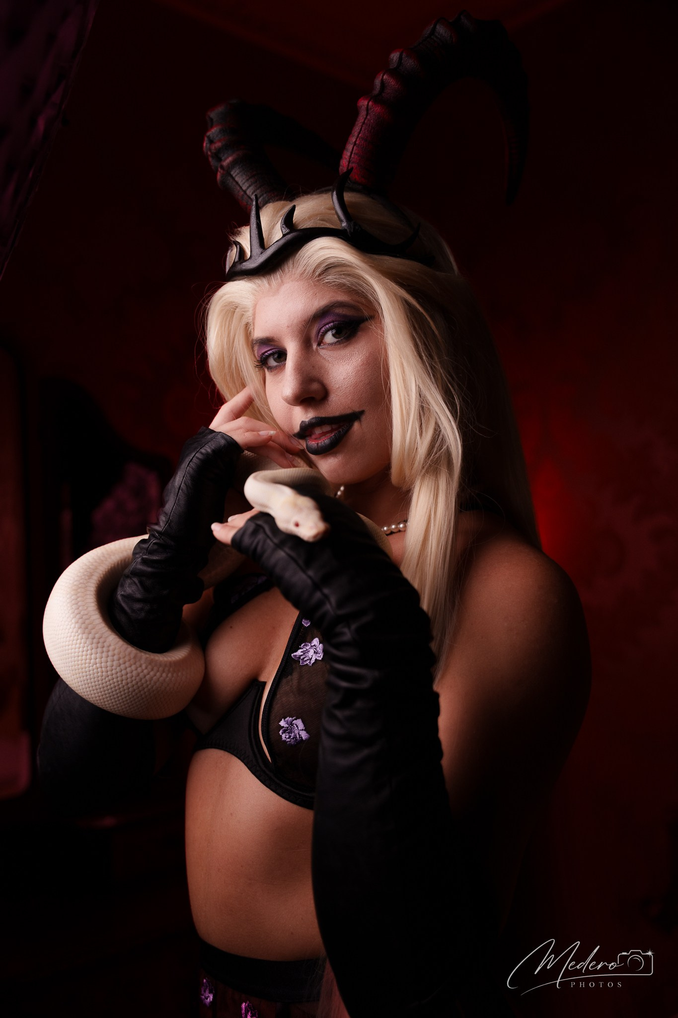 Elisa. Medero Photos