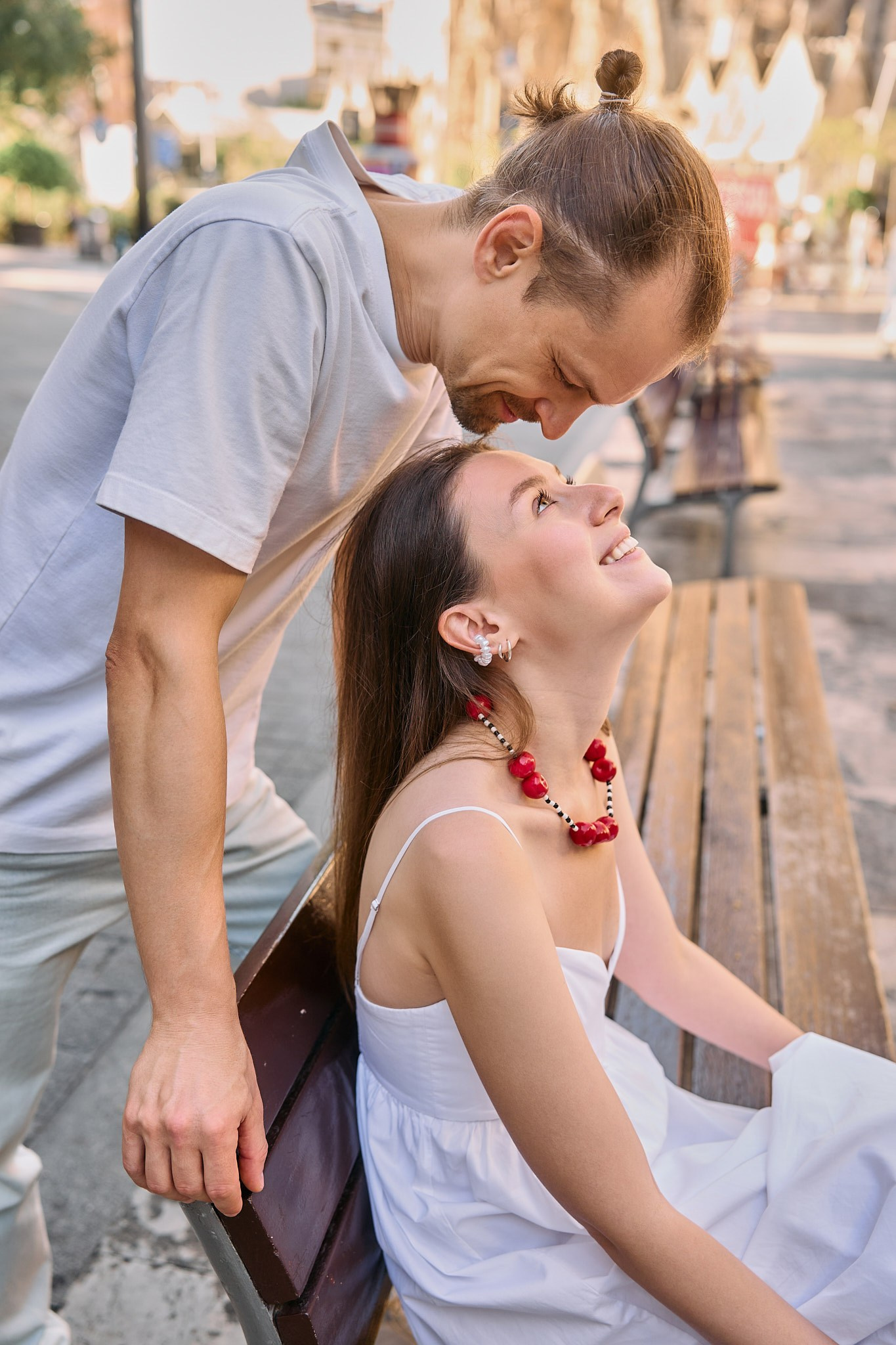 Description of the Sagrada Familia location for a love-story or individual photo shoot in Barcelona, examples of photos. POSTCARD.BCN Photographer Kate in Barcelona. Love-story, family or individual photo shoots