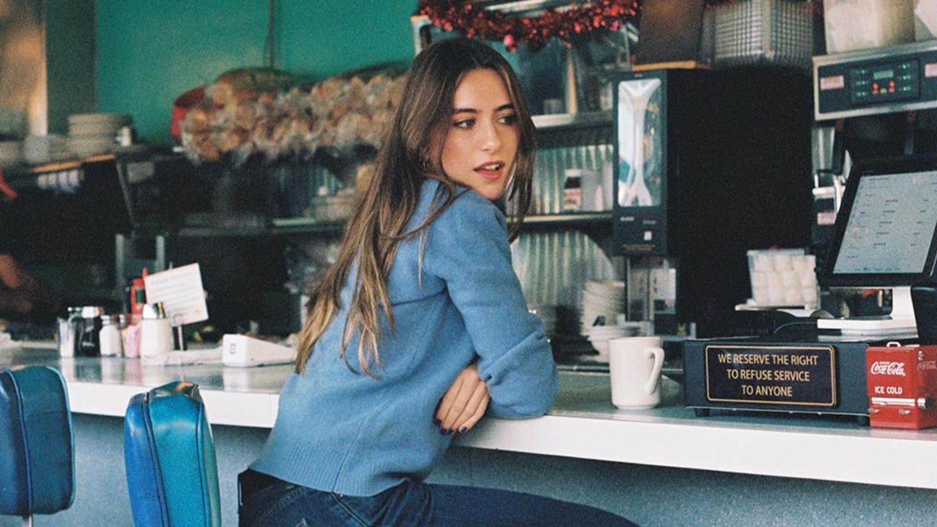 Elle Coves — концерт в Испании 2026: инди-поп из Ирландии в Мадриде и Барселоне | FOTKAI