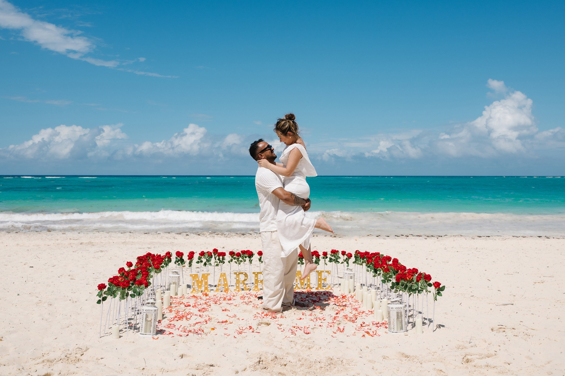 Предложения руки и сердца в Пунта-Кане | Романтические пакеты на пляже. Эксклюзивные предложения руки и сердца и свадебные моменты в Пунта-Кане | Фотограф Михаил Чернов