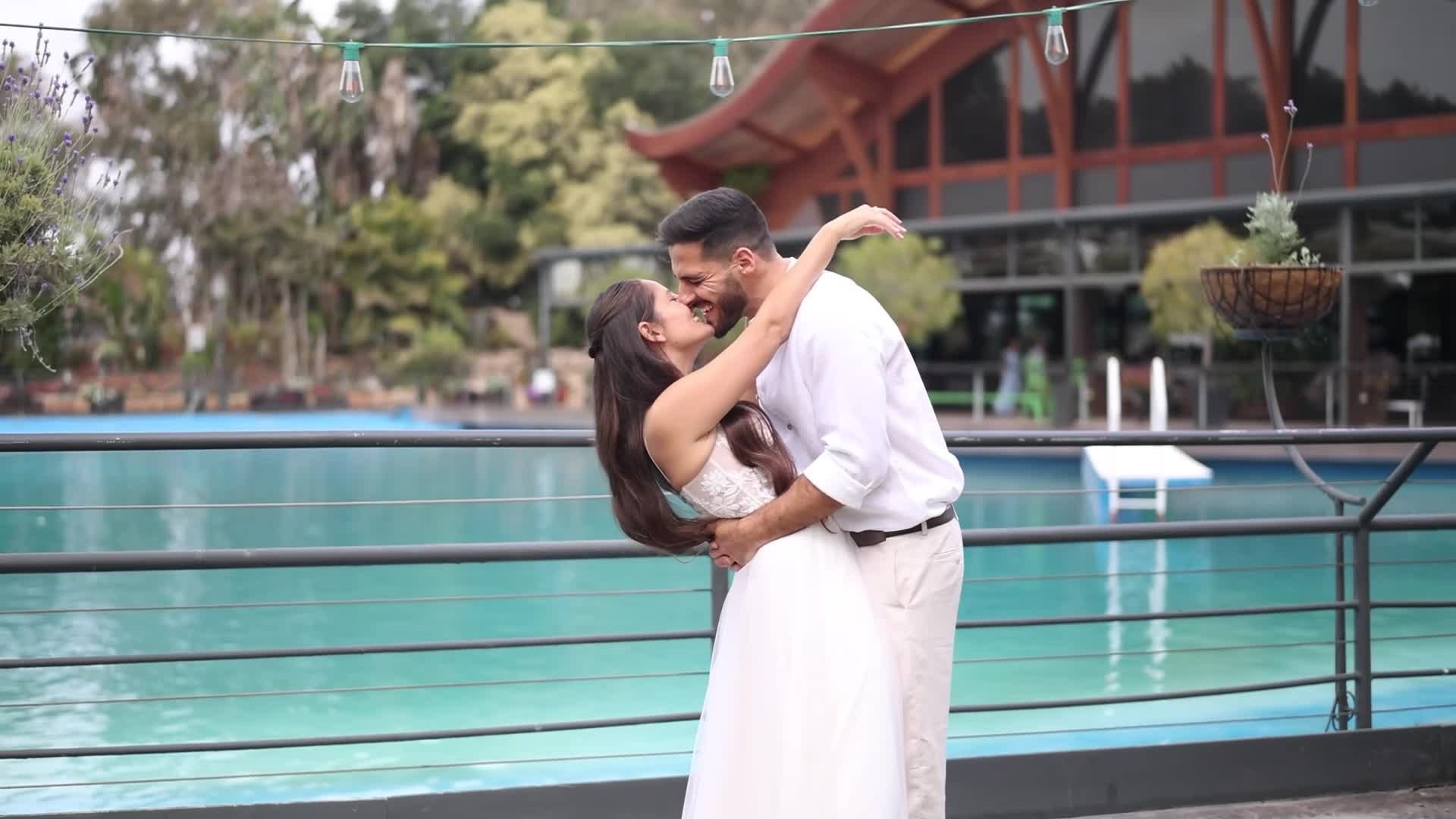 Video. Noam Paradise Photographer