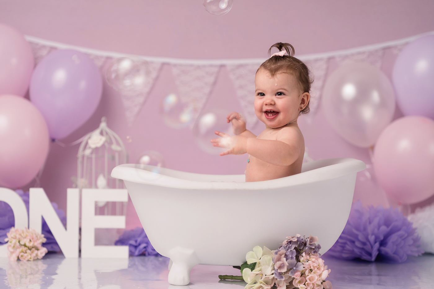 Cake smash session price guide. Newborn and family photographer. Hills District. Sydney