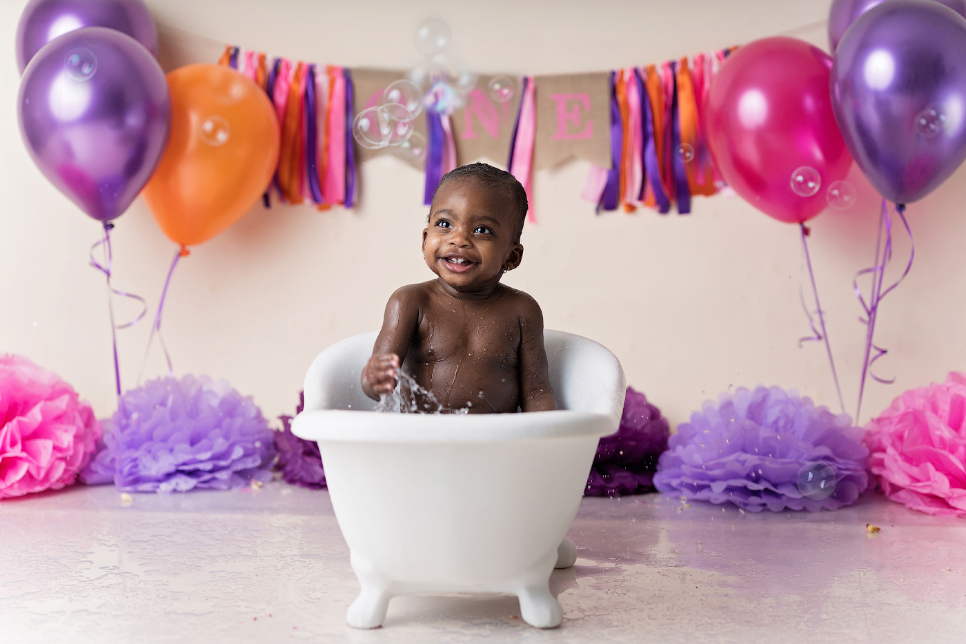Cake smash session price guide. Newborn and family photographer. Hills District. Sydney