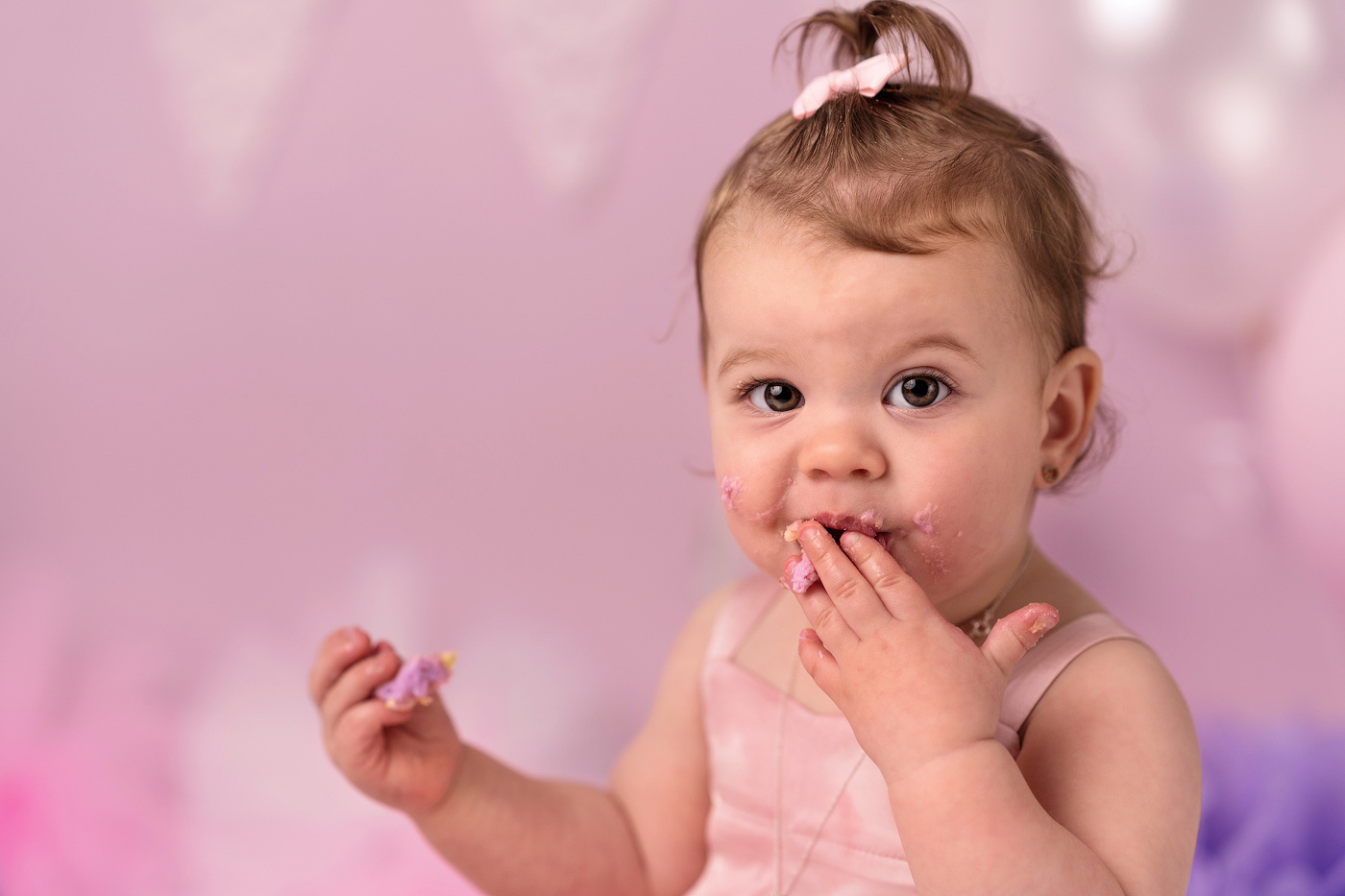 Cake smash session price guide. Newborn and family photographer. Hills District. Sydney