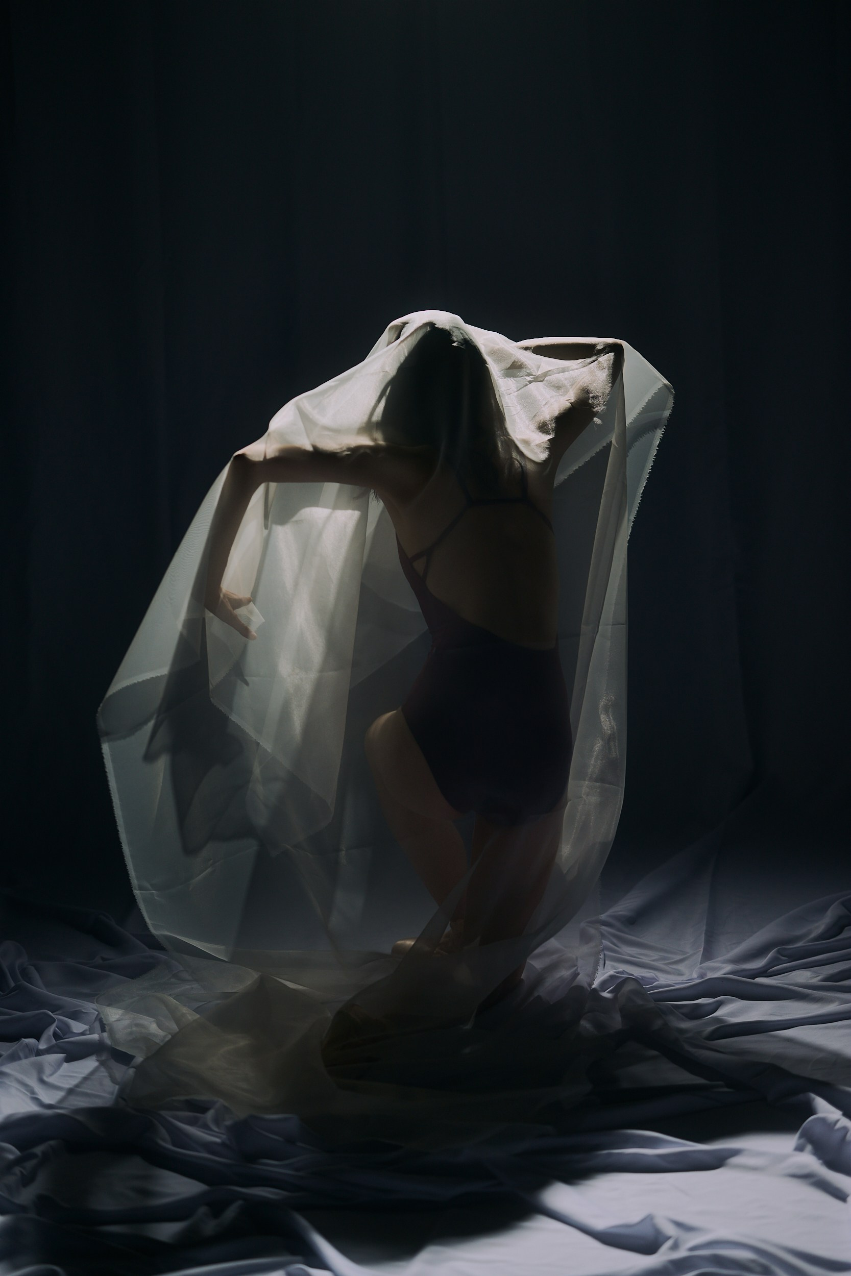 THE MOMENT OF AWAKENING. MT