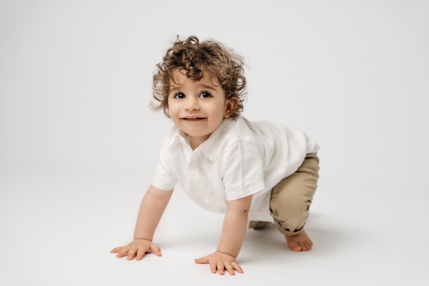 Mother’s Day SPECIAL OFFER. Newborn and family photographer. Hills District. Sydney