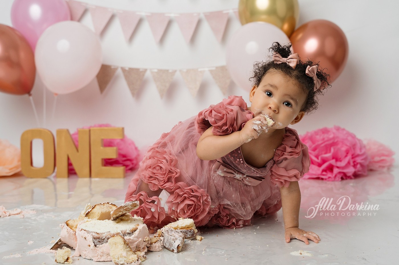 First year selebration. Newborn and family photographer. Hills District. Sydney