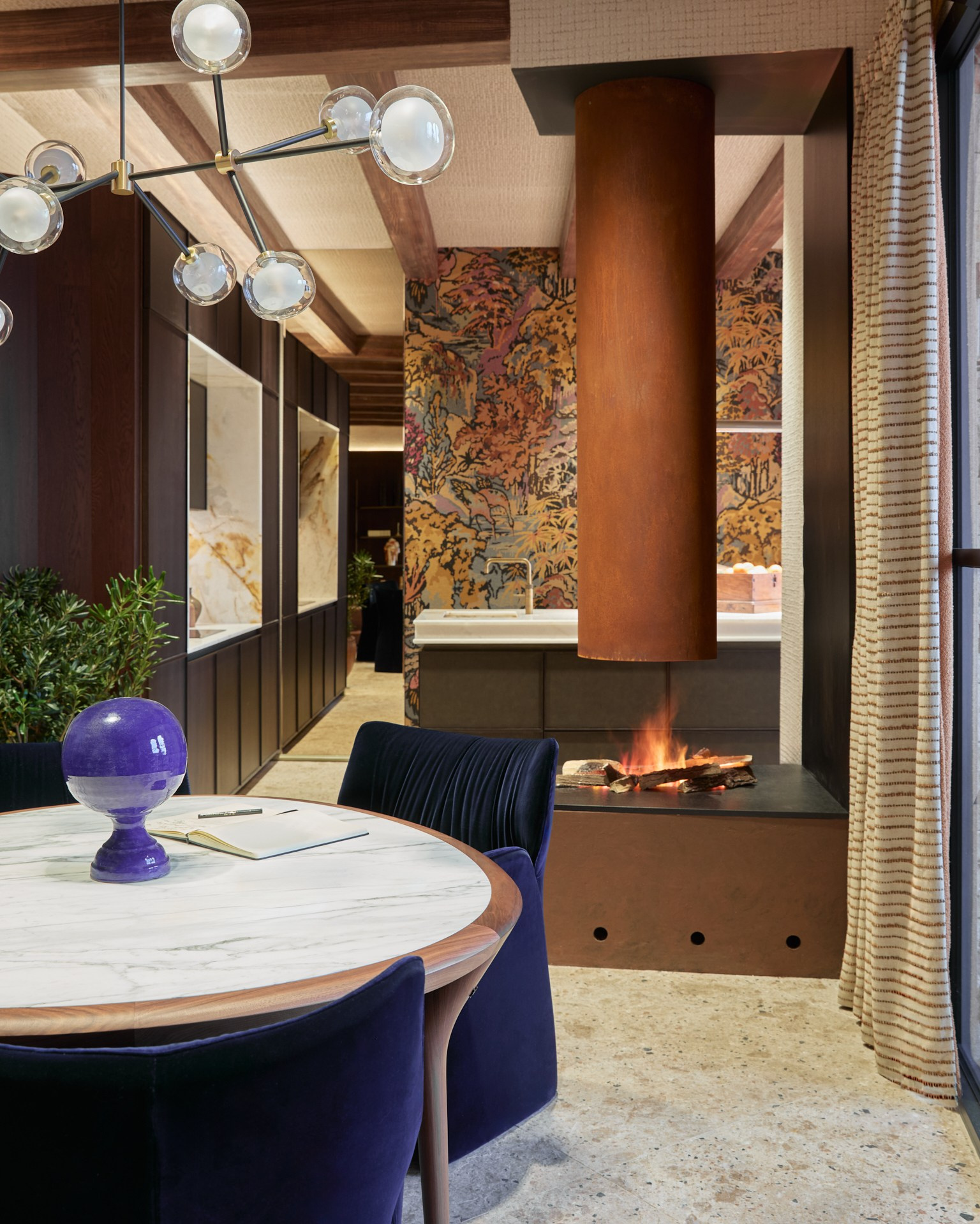 Reviews. Fashion and backstage photographer in Madrid, Vladimir Denisov