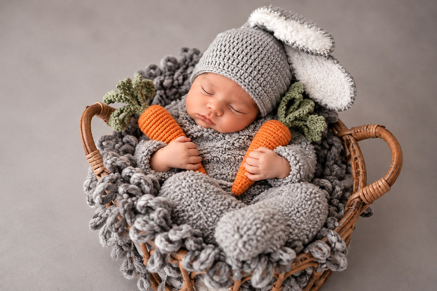 Miami Newborn Photographer | Ksenia Derzkaya