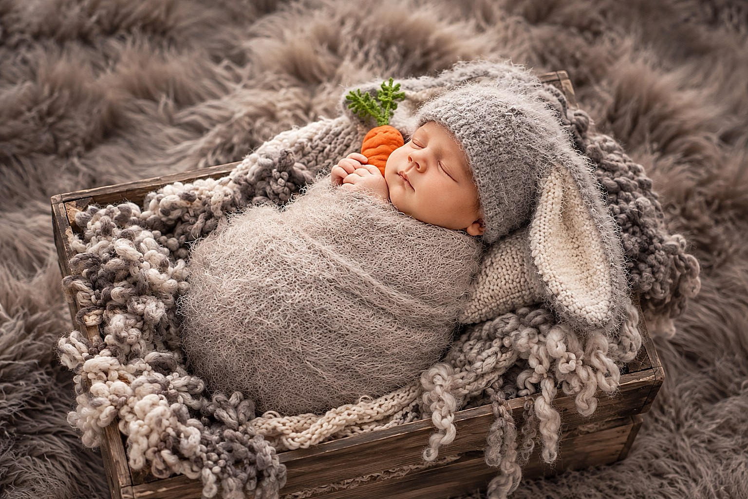 Miami Newborn Photographer | Ksenia Derzkaya