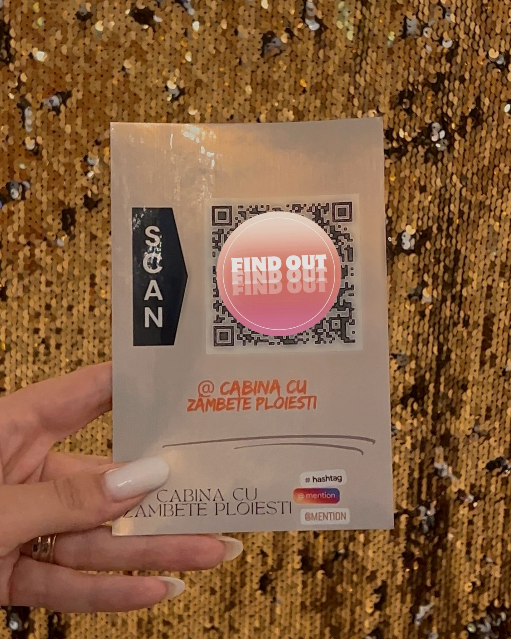 Cabina foto - Cabina cu Zâmbete. Bogdan Vancea | Fotograf Nunta | Fotograf Botez |