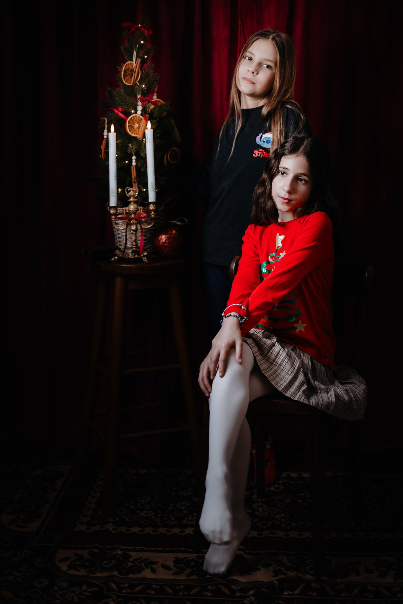 Ședințe Foto Crăciun 2025 Piatra Neamț | Fotografii de Sărbători | FotoACTIV. Fotograf Profesionist Piatra Neamț, Roman, Târgu Neamț, Bicaz, Neamț | Studio, Nuntă, Botez, Eveniment | FotoACTIV