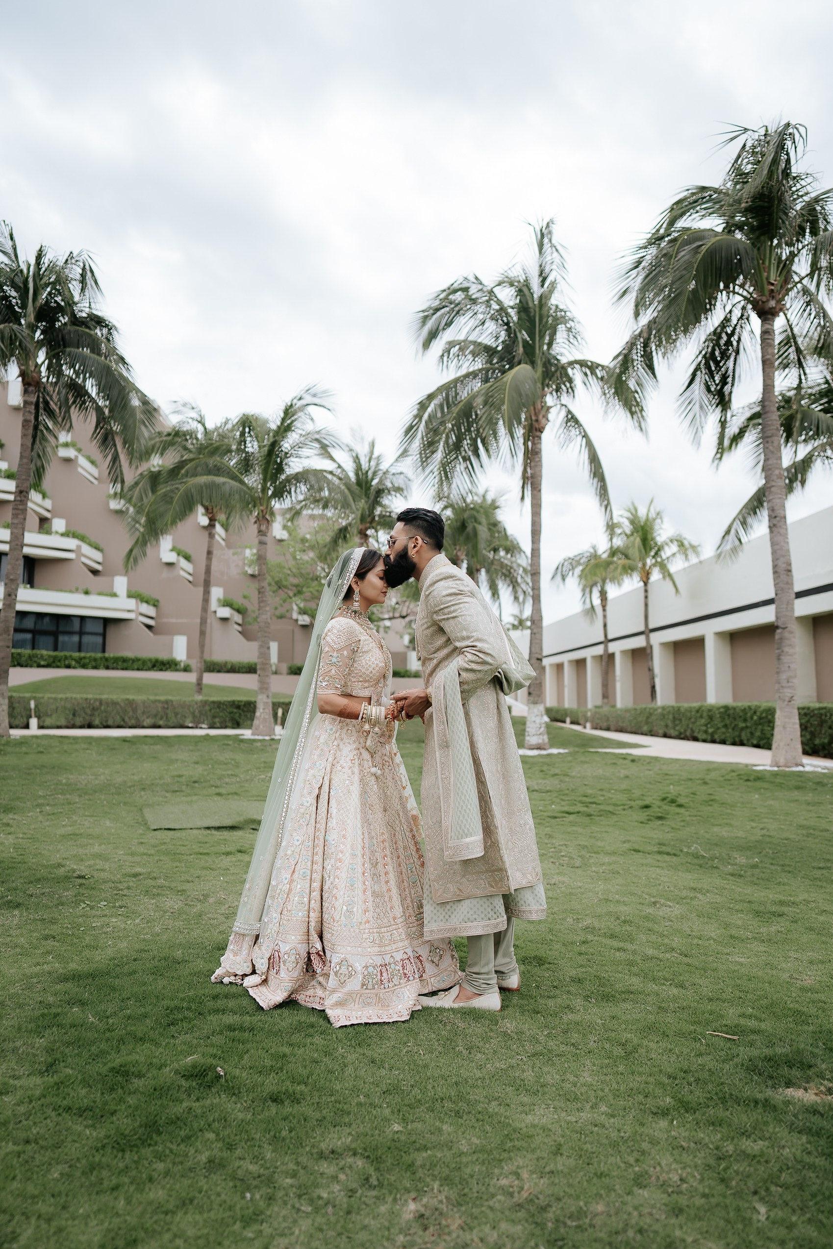 TINU & ASHKA. WEDDING PHOTO COLOR GRADING