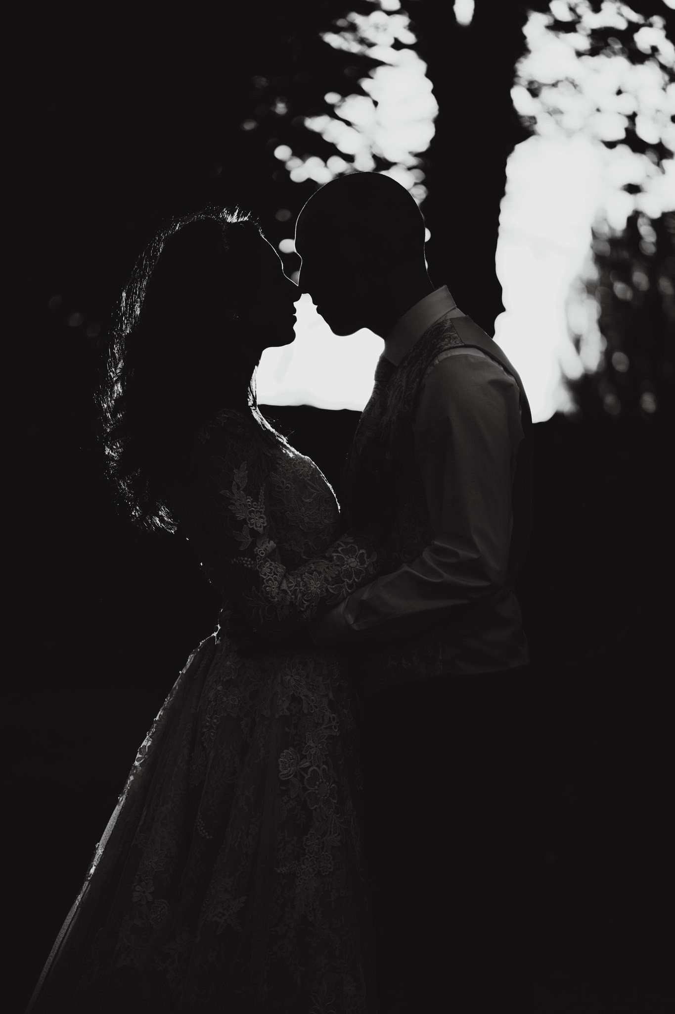 timeless wedding photography real connection couple