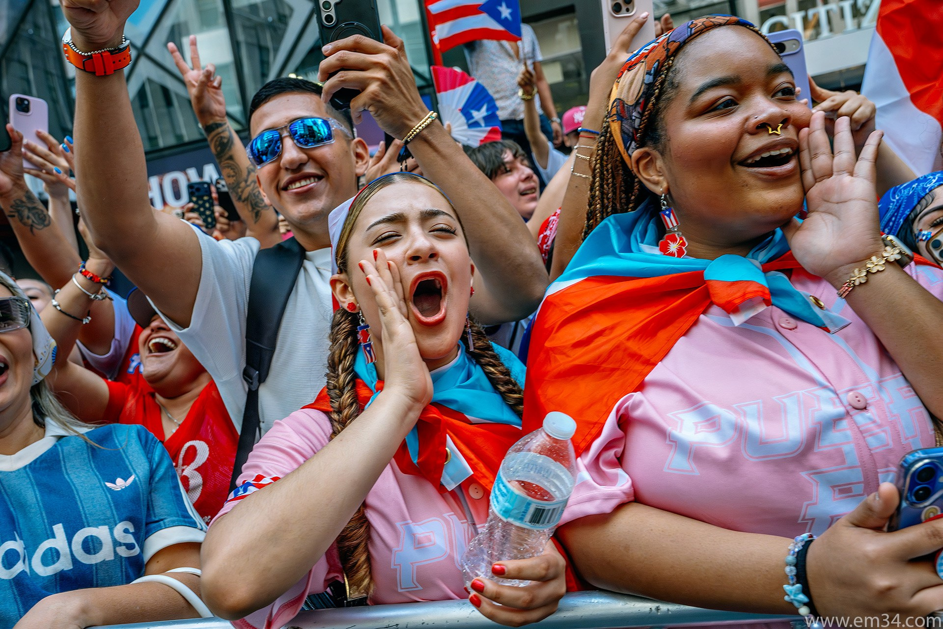 New York Knicks Championship Parade | Manhattan Street Photography by Emin Kuliyev