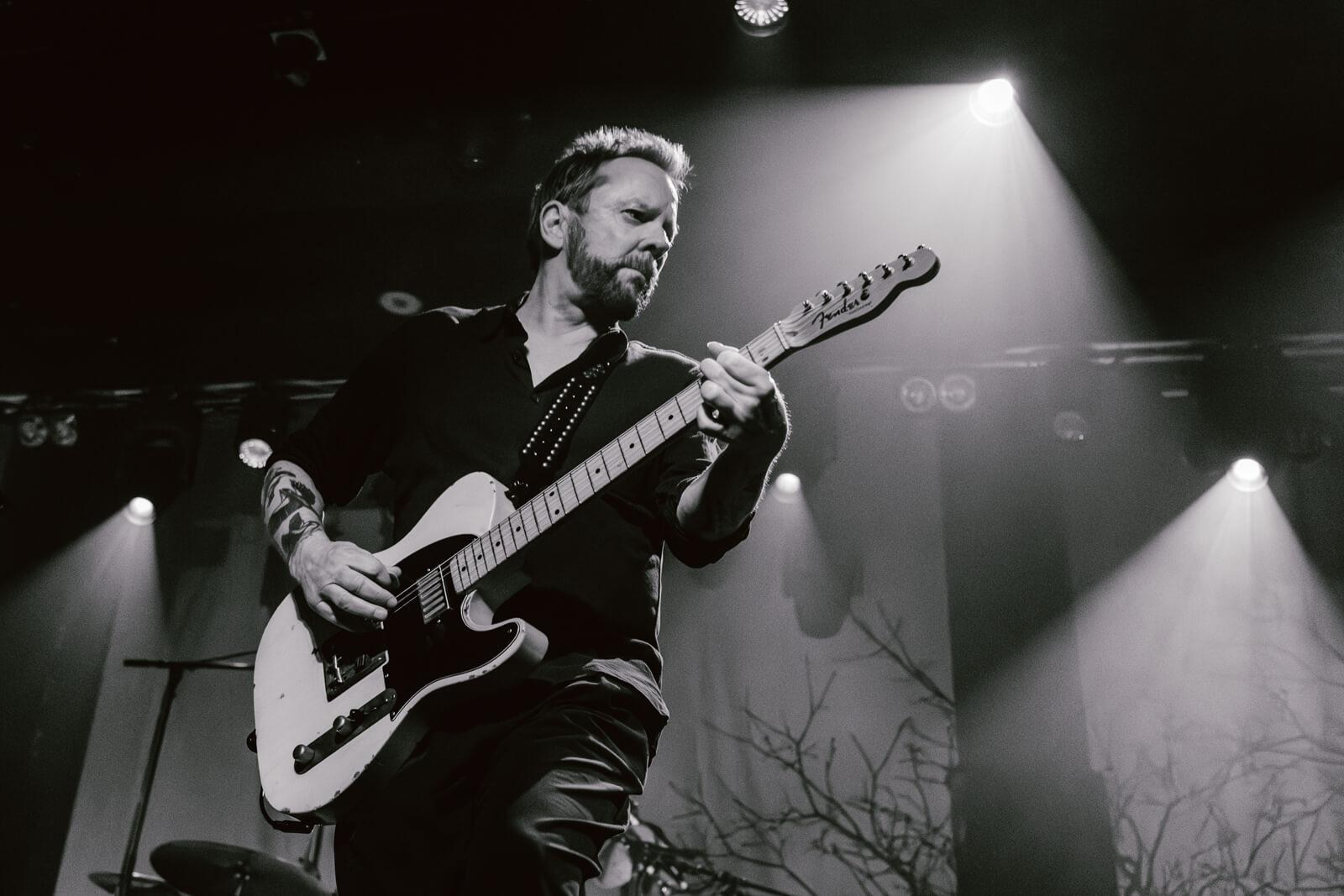 Кифер Сазерленд — концерты в Барселоне и Мадриде в 2026 году | country и americana в Испании | FOTKAI