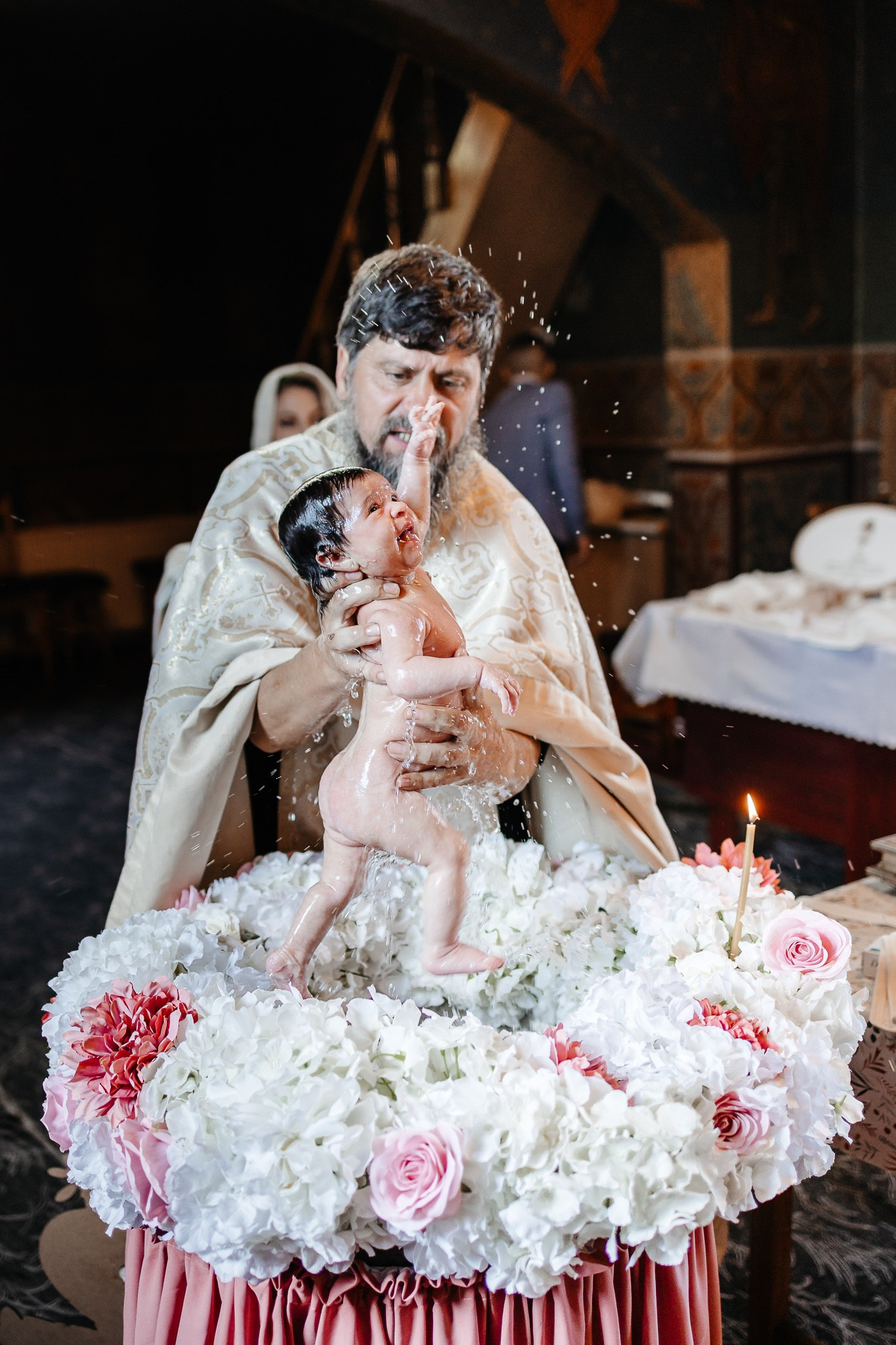 Întrebări Frecvente Fotograf Botez | Q&A Foto Botez | FotoACTIV. Fotograf Profesionist Piatra Neamț, Roman, Târgu Neamț, Bicaz, Neamț | Studio, Nuntă, Botez, Eveniment | FotoACTIV